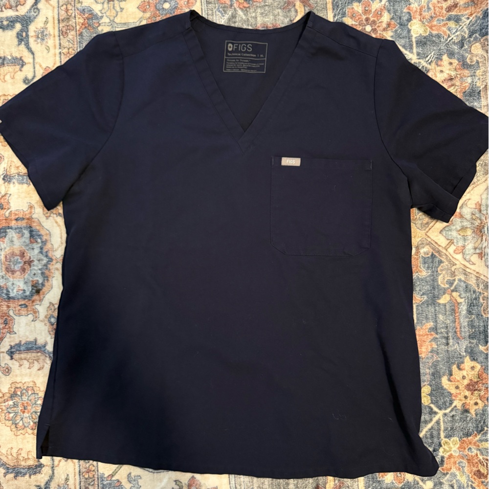 Figs Navy Blue Scrubs  V Neck Short Sleeve Tee and high waisted joggers pants